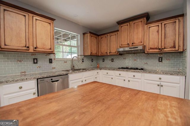 1790 Tuftstown Court, Snellville, GA 30078