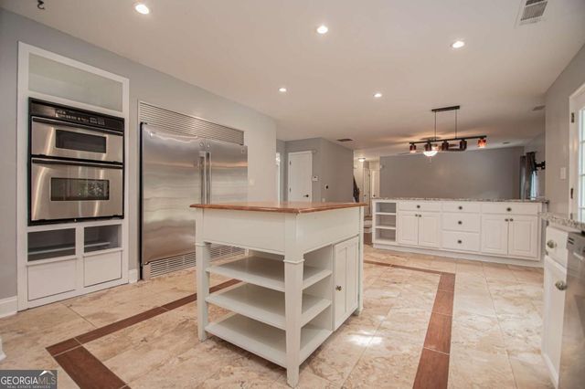 1790 Tuftstown Court, Snellville, GA 30078