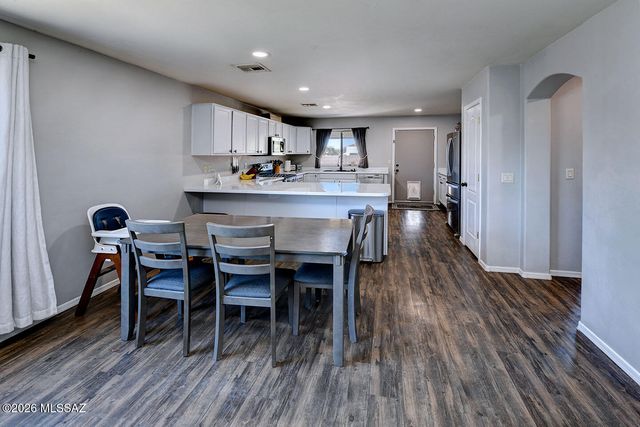 12825 N Steamboat Drive, Marana, AZ 85653