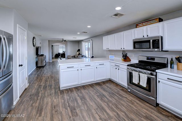 12825 N Steamboat Drive, Marana, AZ 85653