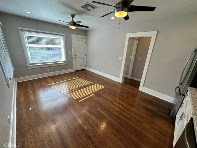 633 W Maple Avenue, Orange, CA 92868