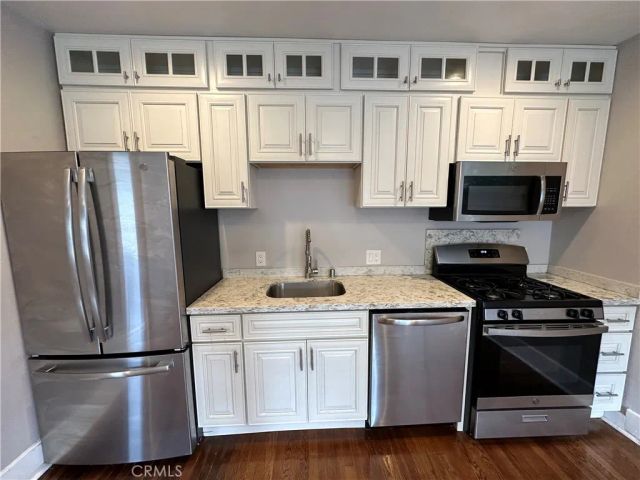 633 W Maple Avenue, Orange, CA 92868