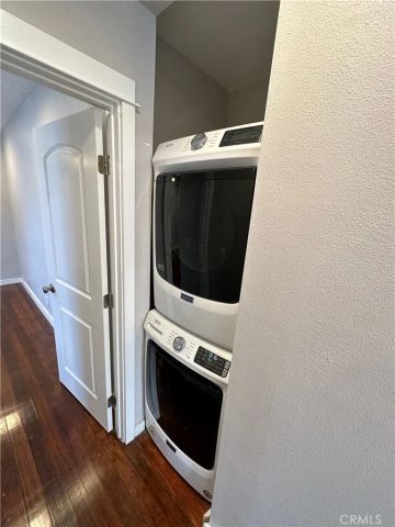 633 W Maple Avenue, Orange, CA 92868