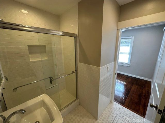 633 W Maple Avenue, Orange, CA 92868