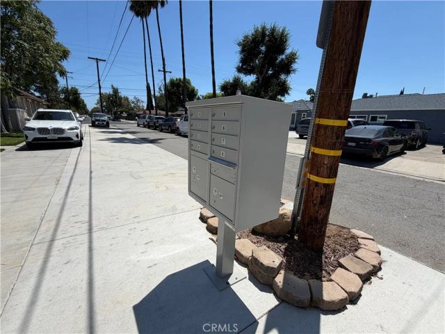 633 W Maple Avenue, Orange, CA 92868