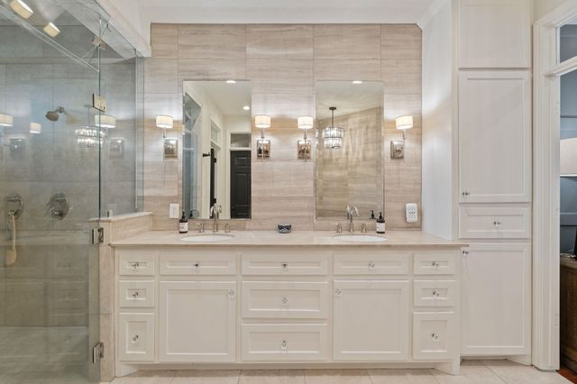 12955 Point Aquarius Boulevard, Willis, TX 77318