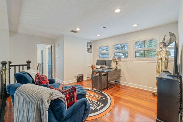 12955 Point Aquarius Boulevard, Willis, TX 77318