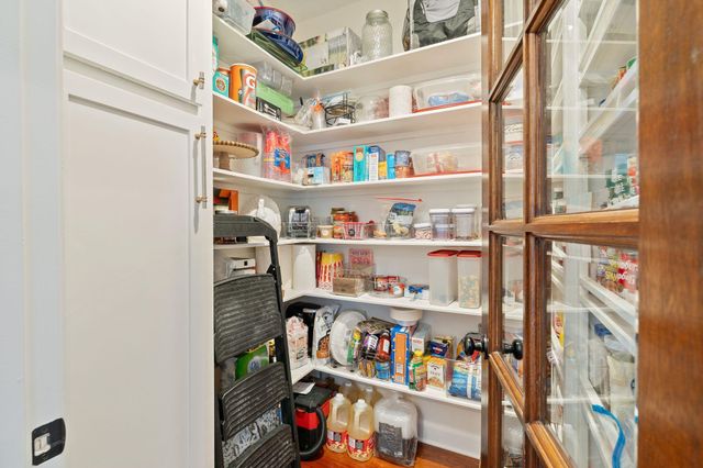 12955 Point Aquarius Boulevard, Willis, TX 77318