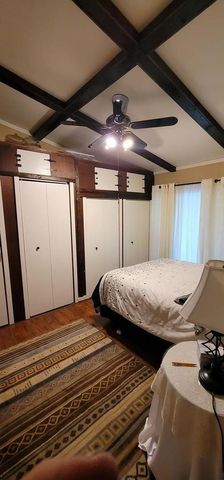 345 Hilltop Ln, Gainesboro, TN 38562