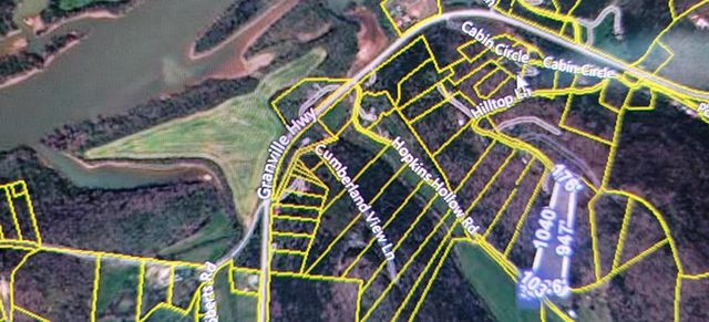 345 Hilltop Ln, Gainesboro, TN 38562