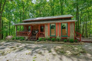 345 Hilltop Ln, Gainesboro, TN 38562