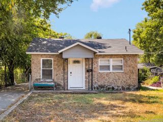 120 Bank St., San Antonio, TX 78204