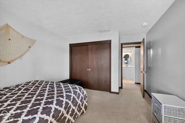 2429 Cape Henry Court, Cicero, IN 46034