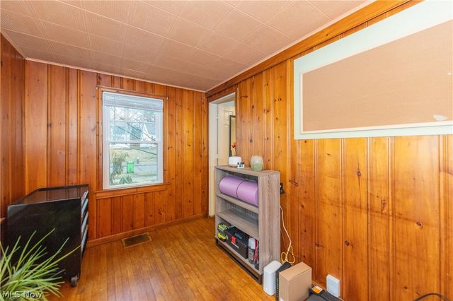 1553 Maplegrove Road, South Euclid, OH 44121