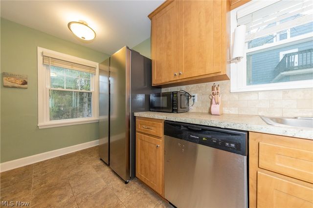 1553 Maplegrove Road, South Euclid, OH 44121