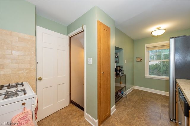 1553 Maplegrove Road, South Euclid, OH 44121