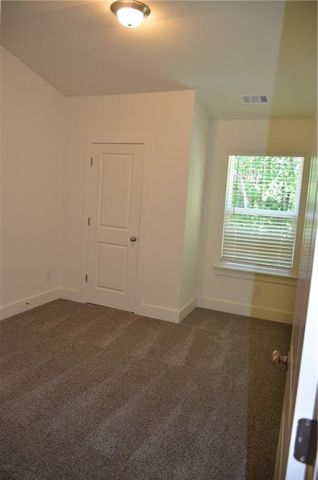 343 Auburn Valley Way, Auburn, GA 30011