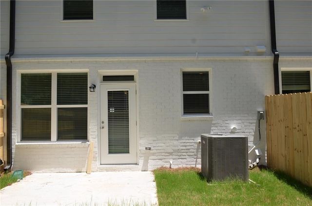 343 Auburn Valley Way, Auburn, GA 30011