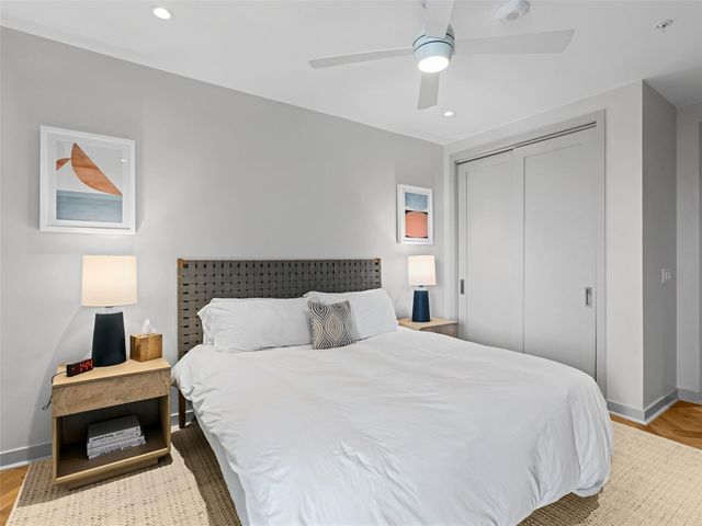 84 Island DR 9402, Horseshoe Bay, TX 78657