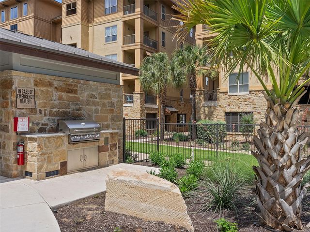 84 Island DR 9402, Horseshoe Bay, TX 78657