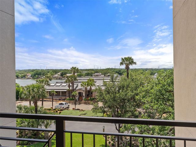 84 Island DR 9402, Horseshoe Bay, TX 78657