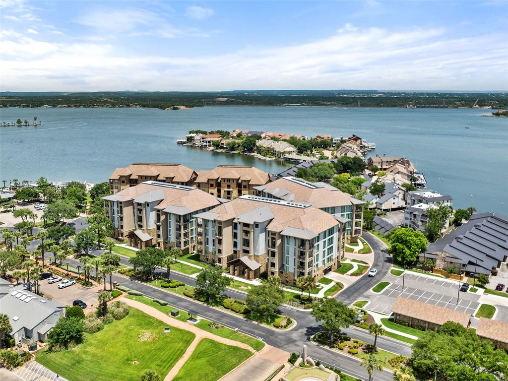 84 Island DR 9402, Horseshoe Bay, TX 78657