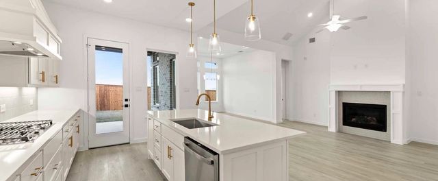 1013 Golden Galaxy Way, Wylie, TX 75098