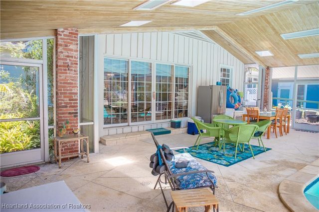 304 S Delaney Avenue, Avon Park, FL 33825