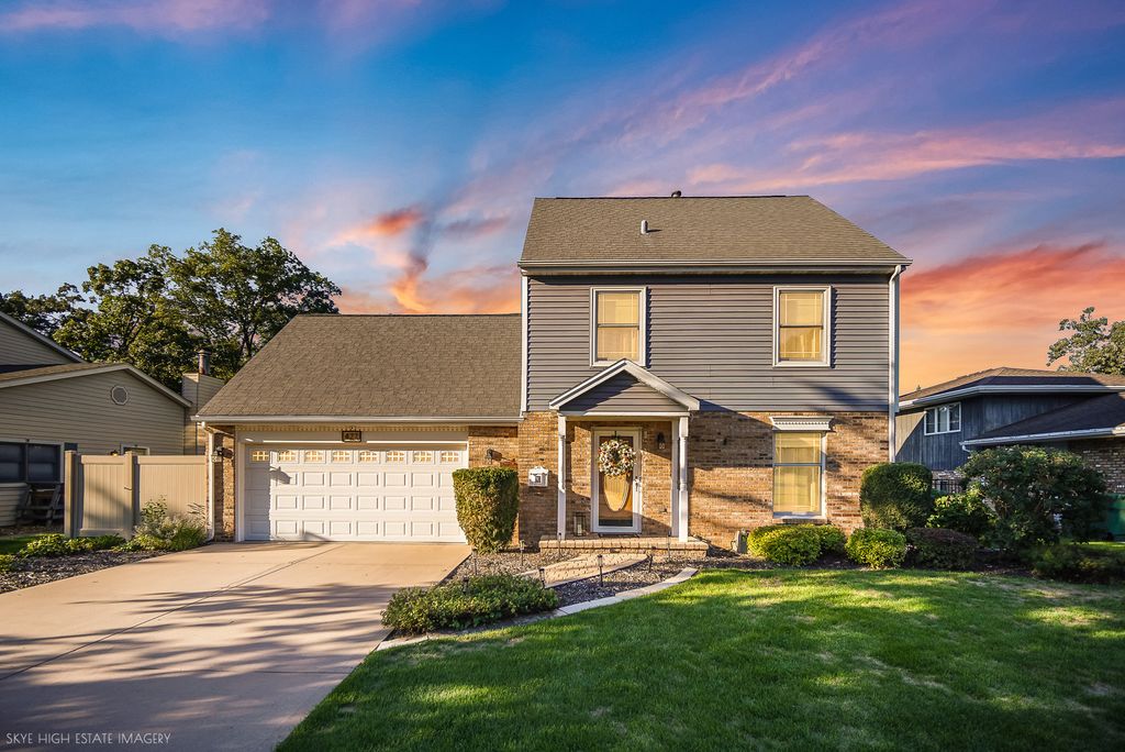 427 Glenys Drive, Lemont, IL 60439 — exterior