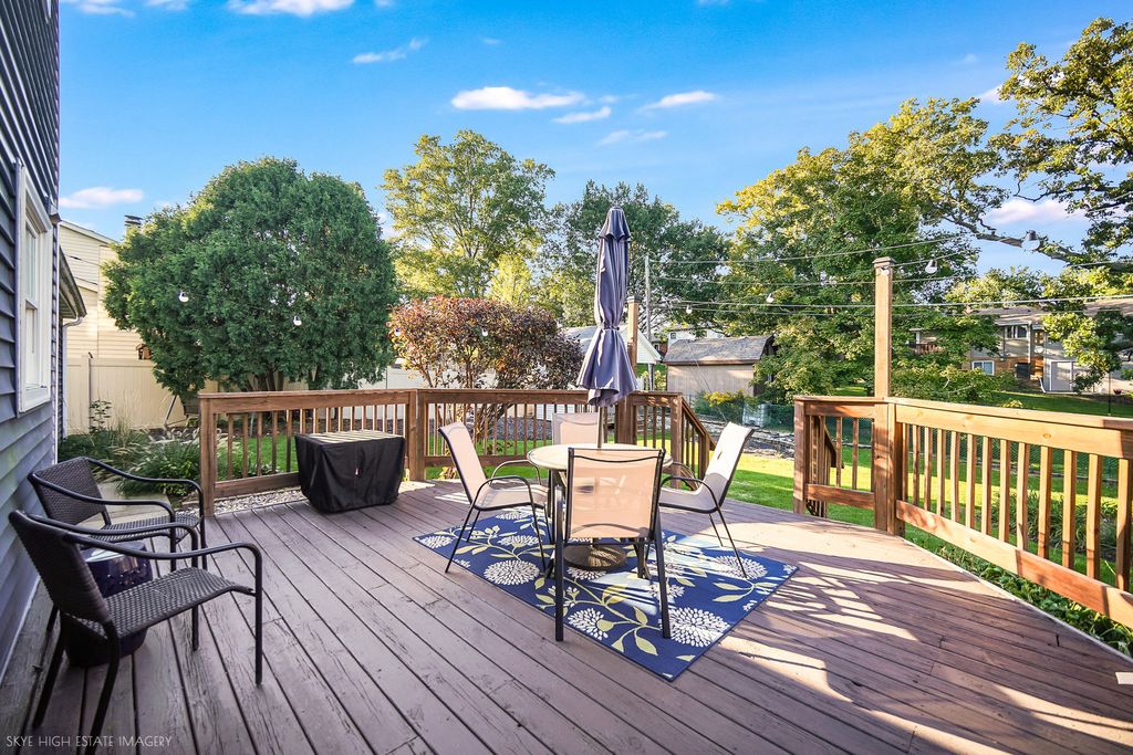 427 Glenys Drive, Lemont, IL 60439 — photo 5