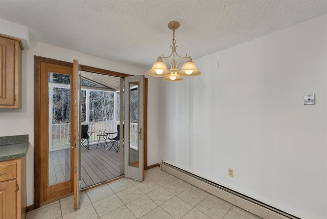 4 Schoolhouse Road, Amherst, NH 03031