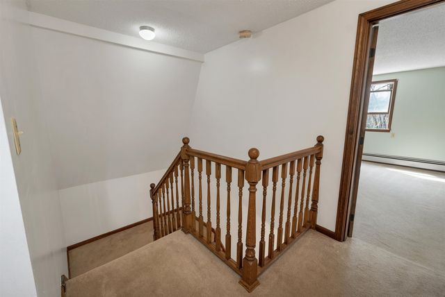 4 Schoolhouse Road, Amherst, NH 03031