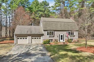 4 Schoolhouse Road, Amherst, NH 03031