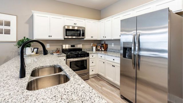 1508 Bartlett Dr, Manchester, TN 37355