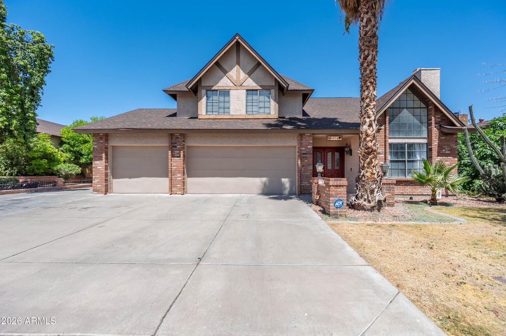 6416 W SHANGRI LA Road, Glendale, AZ 85304 — exterior