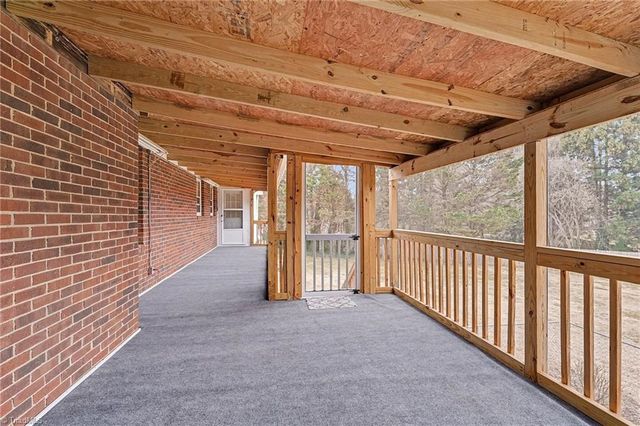 6905 Crandall Court, Clemmons, NC 27012