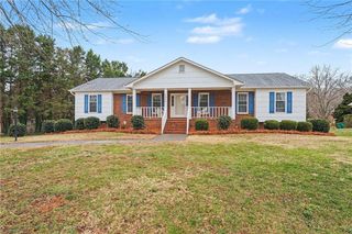 6905 Crandall Court, Clemmons, NC 27012