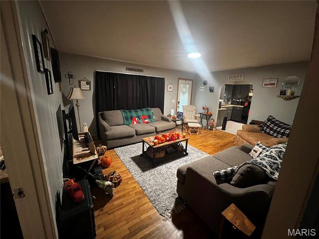10430 State Highway AA, Potosi, MO 63664