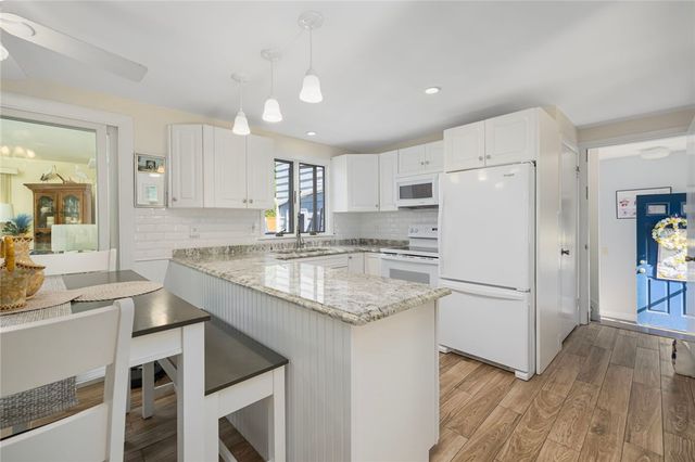 500 Third Beach Road, Middletown, RI 02842