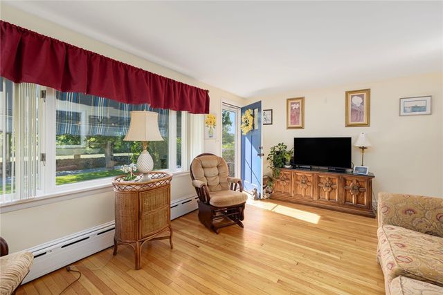 500 Third Beach Road, Middletown, RI 02842