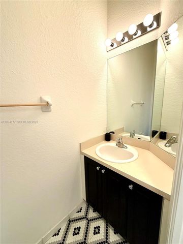 1947 SE 23rd Rd, Homestead, FL 33035