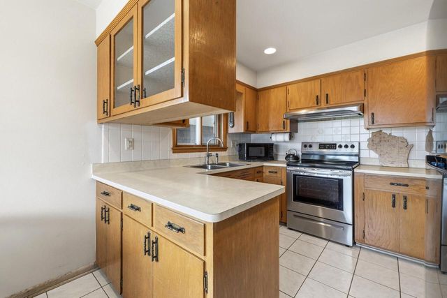 5028 N 131st STREET, Butler, WI 53007