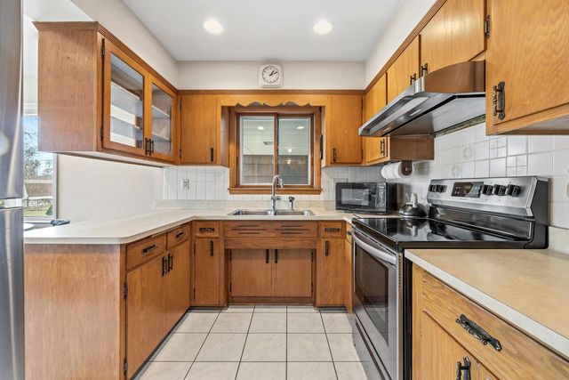 5028 N 131st STREET, Butler, WI 53007