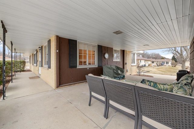 5028 N 131st STREET, Butler, WI 53007