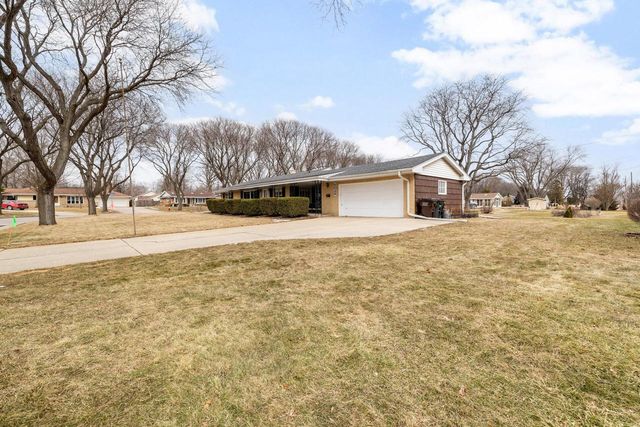 5028 N 131st STREET, Butler, WI 53007