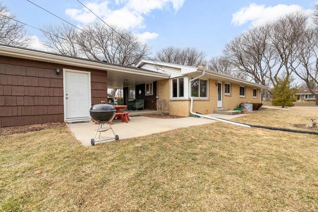 5028 N 131st STREET, Butler, WI 53007