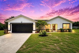 5512 Beauty ST, Lehigh Acres, FL 33971