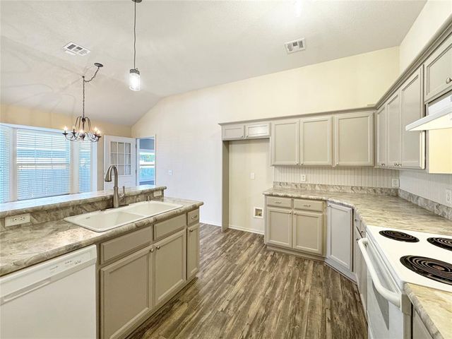 8108 Bigwood Drive, Oklahoma City, OK 73135