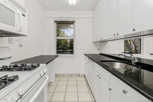 3777 Independence Avenue 2K, Bronx, NY 10463
