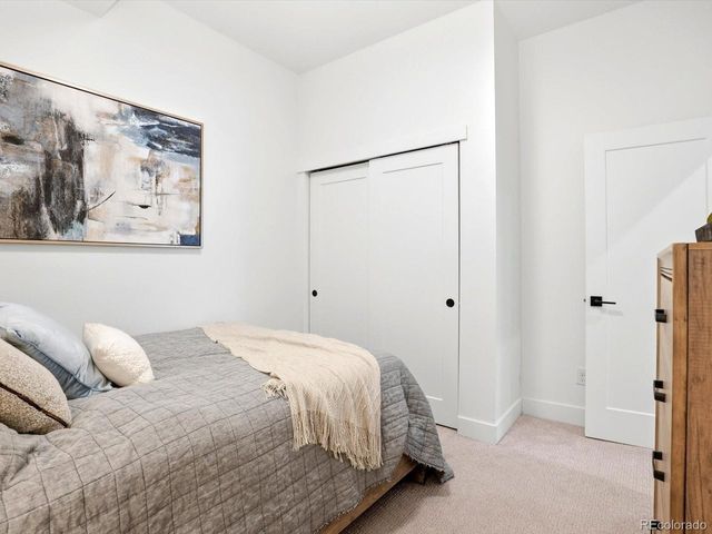 1901 W 36th Ave, Denver, CO 80211